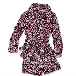 Victoria’s Secret Plush Pink Hearts Bathrobe Size XS/S